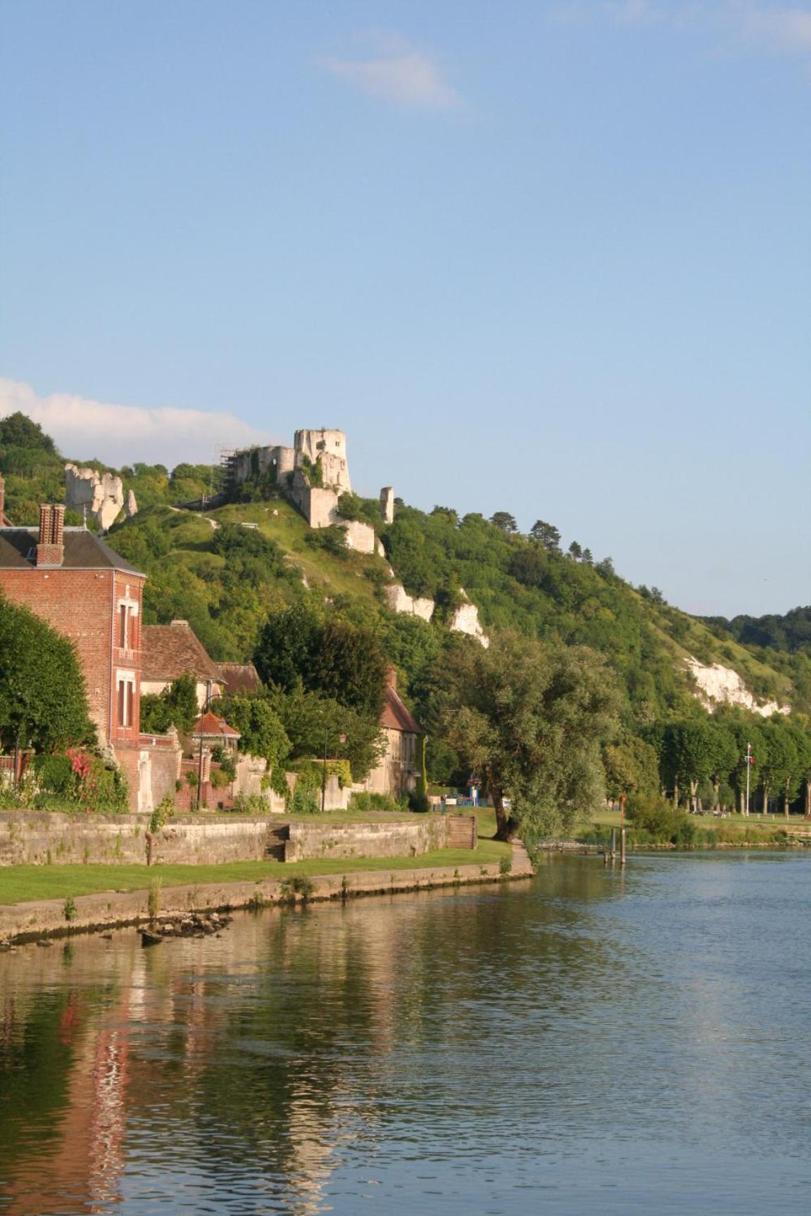 La Chaine D'Or Les Andelys Exterior foto